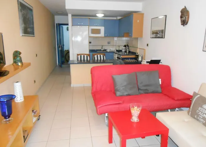 Apartment Moreras 135 *